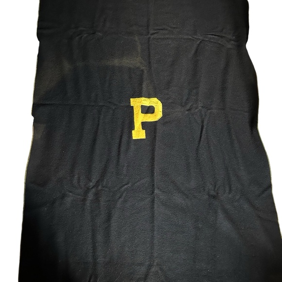 Vintage Wool Black Blanket 54”Wx71”L - Picture 3 of 3